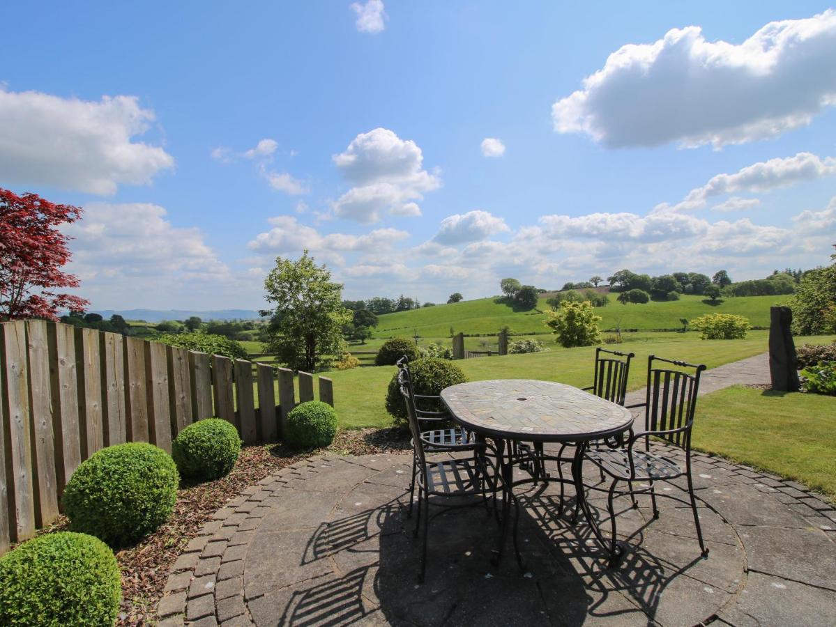 Villa The Marshes Welshpool Exterior foto